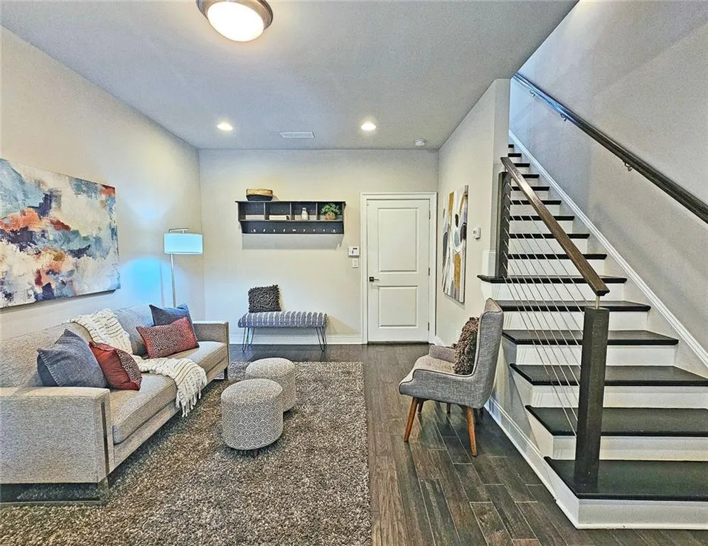 4107 Township Parkway Unit 69, Sandy Springs, Georgia 30342, 2 Bedrooms Bedrooms, ,2 BathroomsBathrooms,Residential,For Sale,4107 Township Parkway Unit 69,7636395