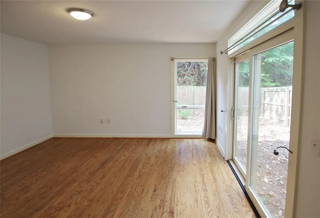 1386 Stirling Circle Nw, Atlanta, Georgia 30318, 2 Bedrooms Bedrooms, ,2 BathroomsBathrooms,Residential,Sold,1386 Stirling Circle Nw,5772962