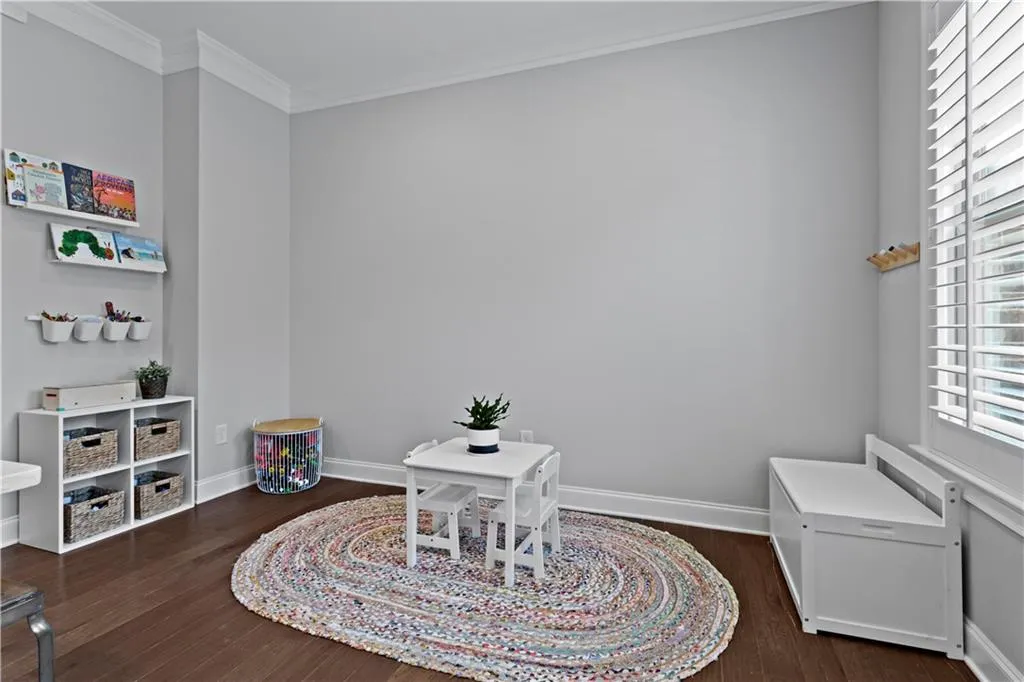 You could even build in a banquet seating for a built in seating option.