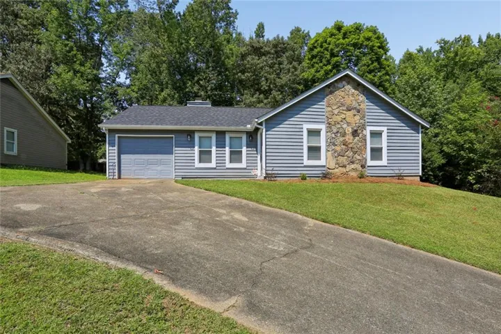1050 Chapman Circle, Stone Mountain, Georgia 30088