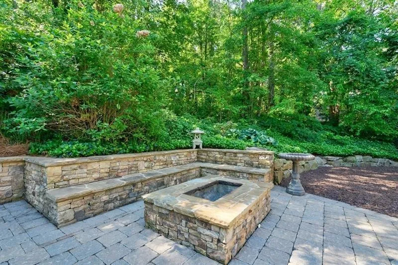 1715 Brandon Hall Drive, Sandy Springs, Georgia 30350, 4 Bedrooms Bedrooms, ,4 BathroomsBathrooms,Residential,Sold,1715 Brandon Hall Drive,6720742