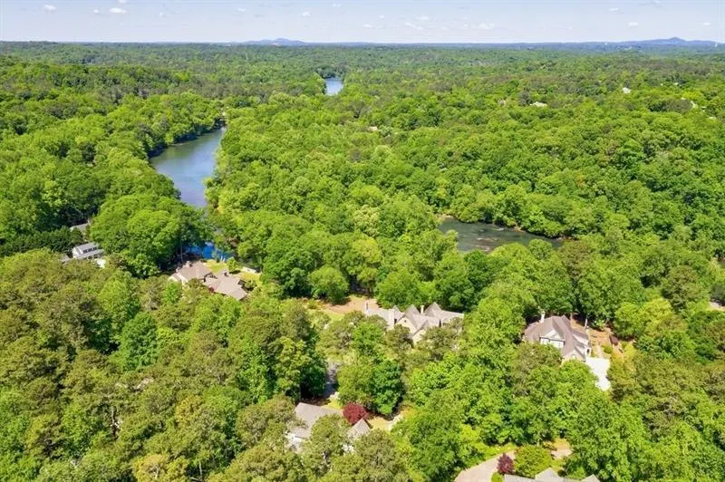 1715 Brandon Hall Drive, Sandy Springs, Georgia 30350, 4 Bedrooms Bedrooms, ,4 BathroomsBathrooms,Residential,Sold,1715 Brandon Hall Drive,6720742