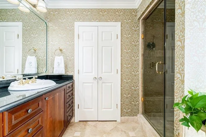 1715 Brandon Hall Drive, Sandy Springs, Georgia 30350, 4 Bedrooms Bedrooms, ,4 BathroomsBathrooms,Residential,Sold,1715 Brandon Hall Drive,6720742
