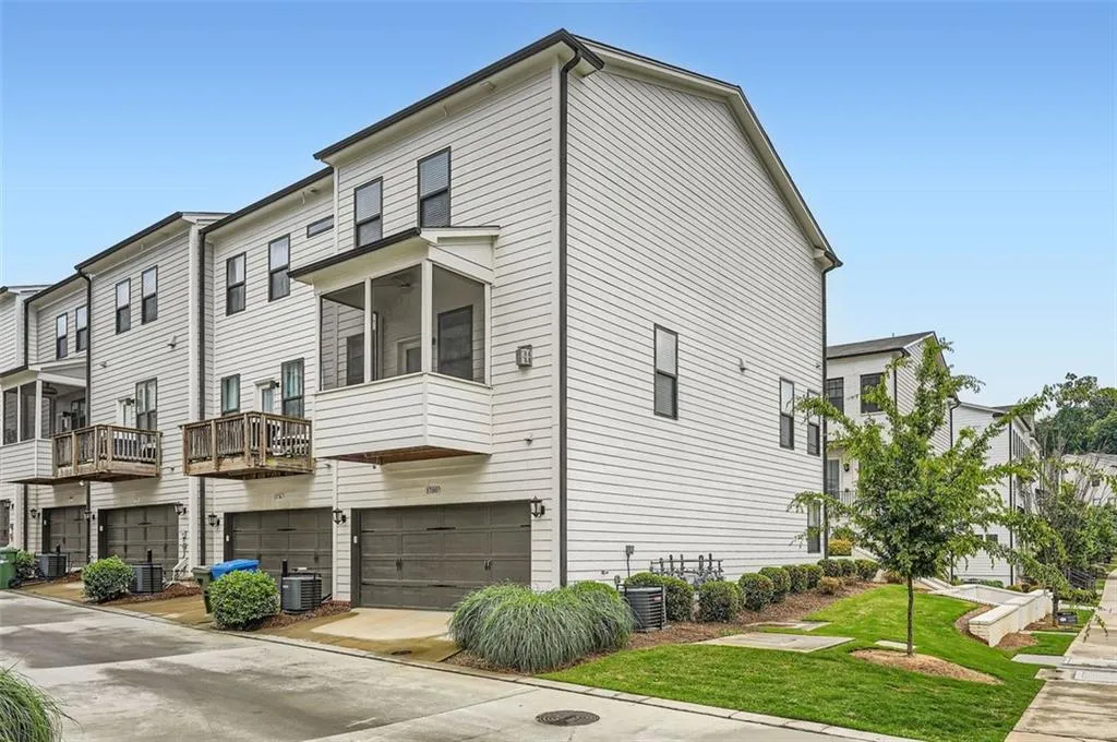 1780 Morningtide Lane Ne, Atlanta, Georgia 30324, 3 Bedrooms Bedrooms, ,3 BathroomsBathrooms,Residential,For Sale,1780 Morningtide Lane Ne,7637907
