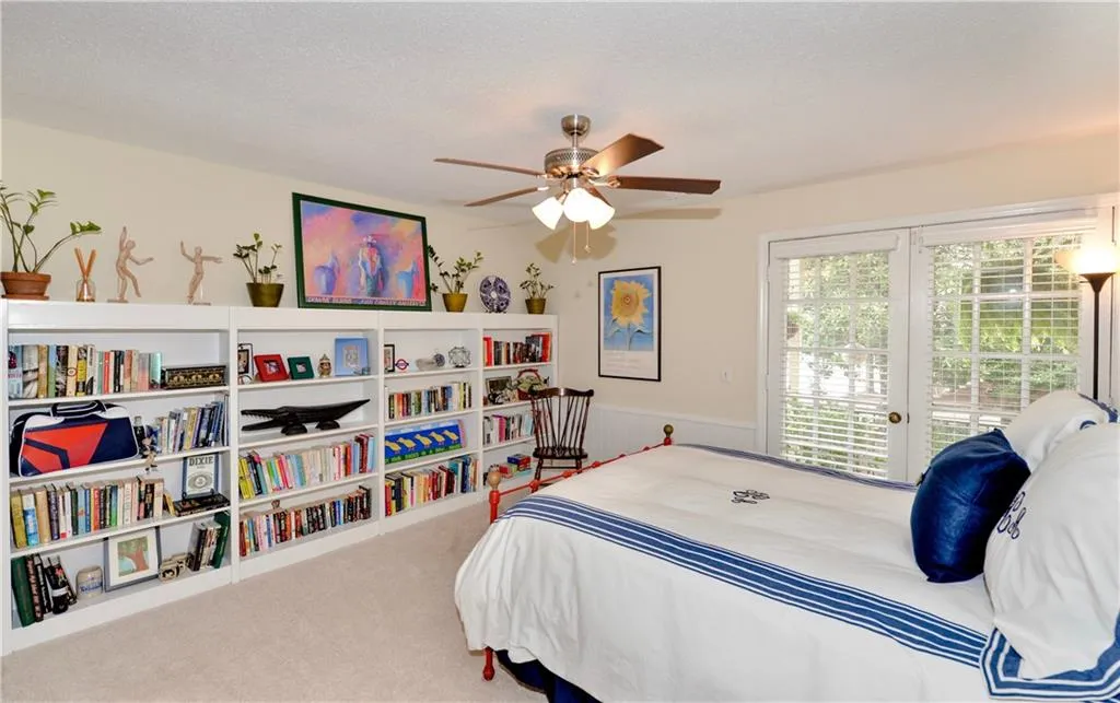 305 Brandywine Circle, Sandy Springs, Georgia 30350, 3 Bedrooms Bedrooms, ,2 BathroomsBathrooms,Residential,Sold,305 Brandywine Circle,6070814