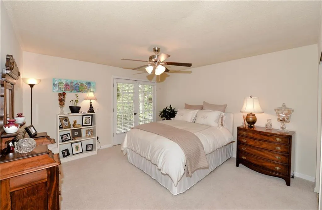 305 Brandywine Circle, Sandy Springs, Georgia 30350, 3 Bedrooms Bedrooms, ,2 BathroomsBathrooms,Residential,Sold,305 Brandywine Circle,6070814