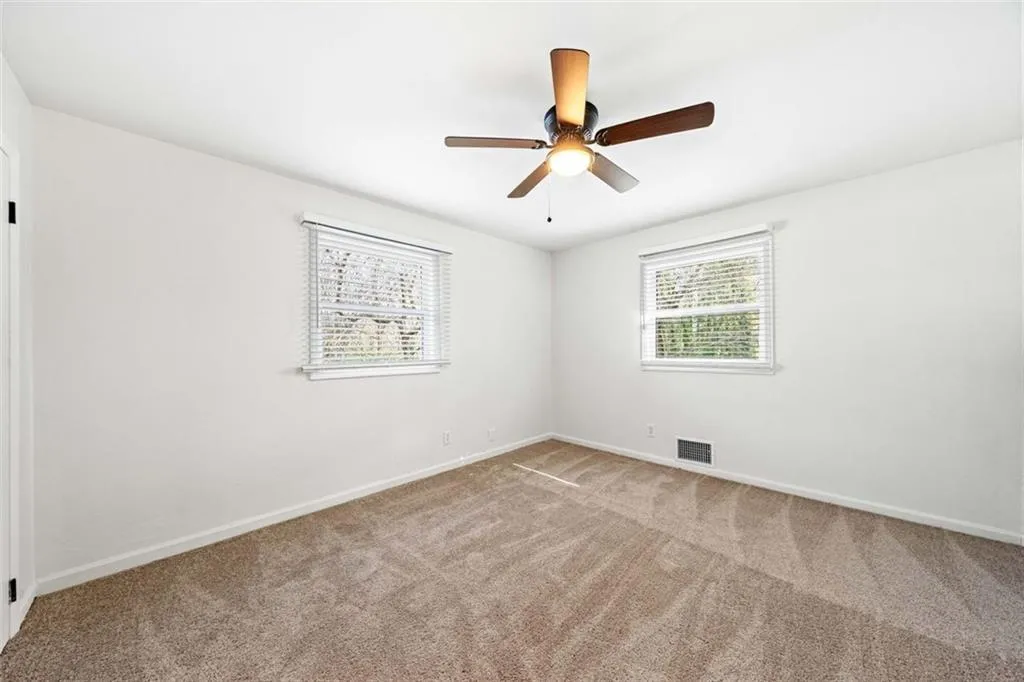 801 N Evelyn Nw, Atlanta, Georgia 30318, 3 Bedrooms Bedrooms, ,1 BathroomBathrooms,Residential,For Sale,801 N Evelyn Nw,7591628