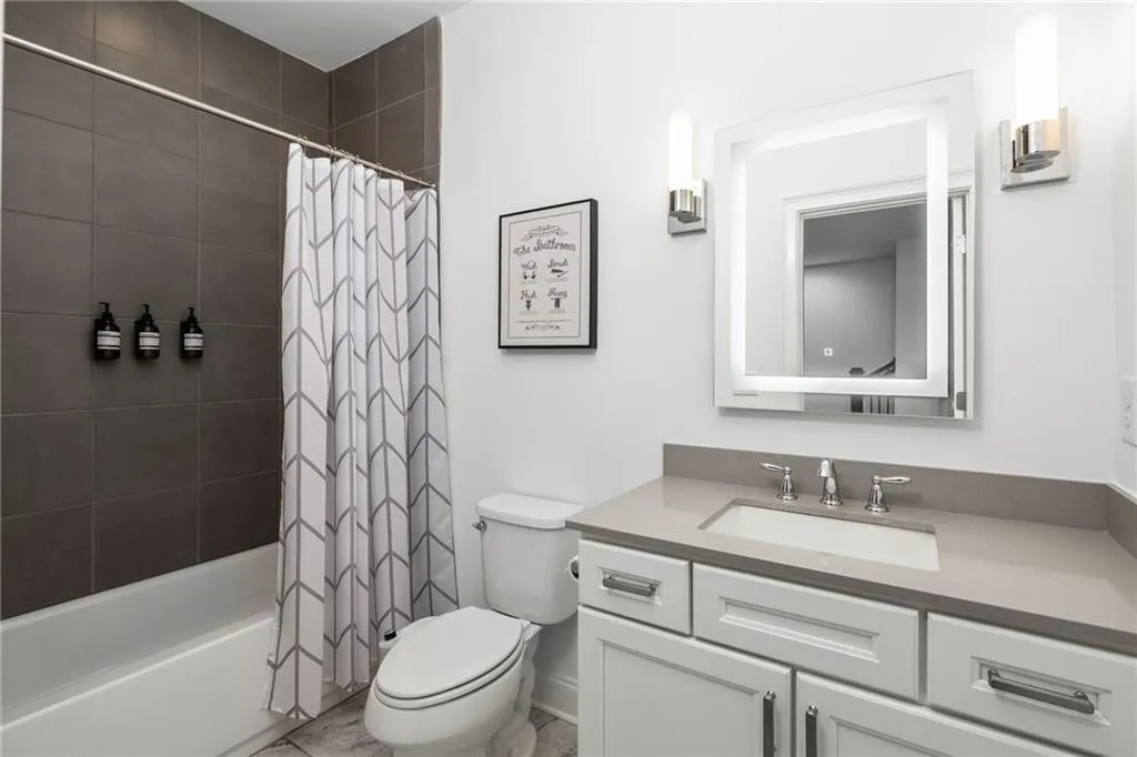 6617 Cadence Boulevard, Atlanta, Georgia 30328, 3 Bedrooms Bedrooms, ,3 BathroomsBathrooms,Residential,For Sale,6617 Cadence Boulevard,7623194