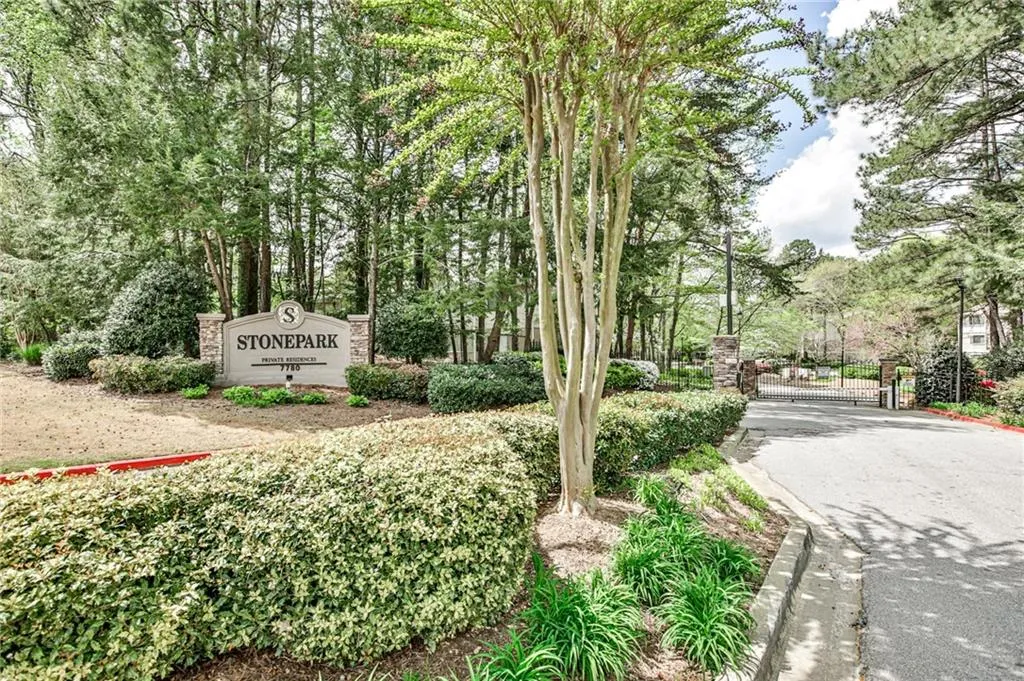 9008 Wingate Way, Sandy Springs, Georgia 30350, 1 Bedroom Bedrooms, ,1 BathroomBathrooms,Residential,Sold,9008 Wingate Way,6867632