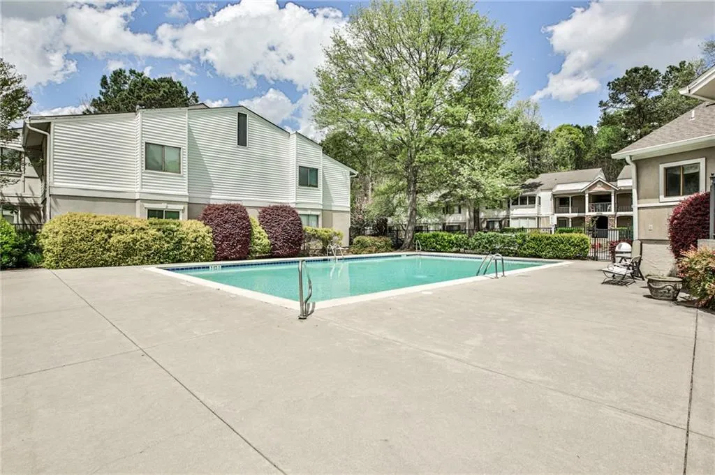 9008 Wingate Way, Sandy Springs, Georgia 30350, 1 Bedroom Bedrooms, ,1 BathroomBathrooms,Residential,Sold,9008 Wingate Way,6867632