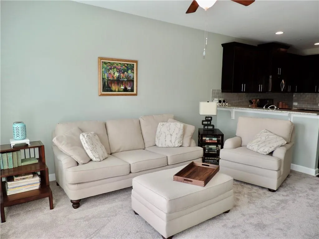 7600 Stoneridge Drive, Atlanta, Georgia 30328, 3 Bedrooms Bedrooms, ,3 BathroomsBathrooms,Residential,Sold,7600 Stoneridge Drive,6733580