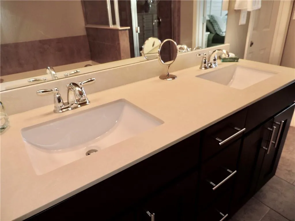 7600 Stoneridge Drive, Atlanta, Georgia 30328, 3 Bedrooms Bedrooms, ,3 BathroomsBathrooms,Residential,Sold,7600 Stoneridge Drive,6733580