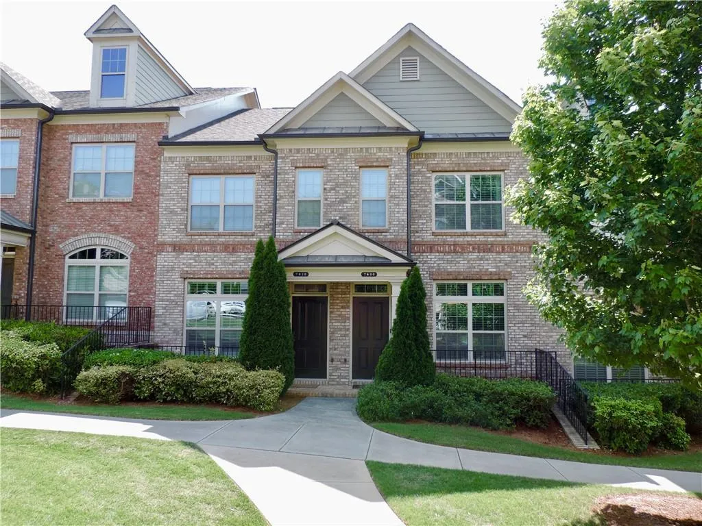 7600 Stoneridge Drive, Atlanta, Georgia 30328, 3 Bedrooms Bedrooms, ,3 BathroomsBathrooms,Residential,Sold,7600 Stoneridge Drive,6733580