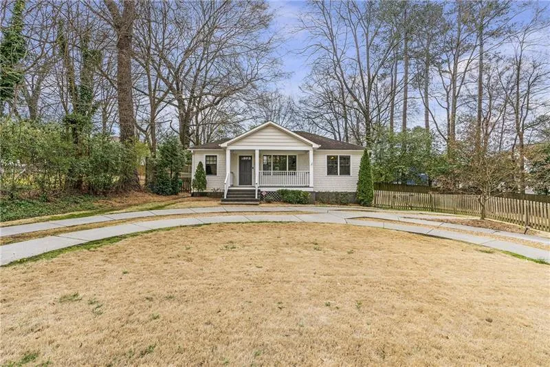 1631 Dresden Drive Ne, Brookhaven, Georgia 30319, 2 Bedrooms Bedrooms, ,1 BathroomBathrooms,Residential,For Sale,1631 Dresden Drive Ne,7605953
