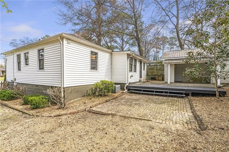 1631 Dresden Drive Ne, Brookhaven, Georgia 30319, 2 Bedrooms Bedrooms, ,1 BathroomBathrooms,Residential,For Sale,1631 Dresden Drive Ne,7605953