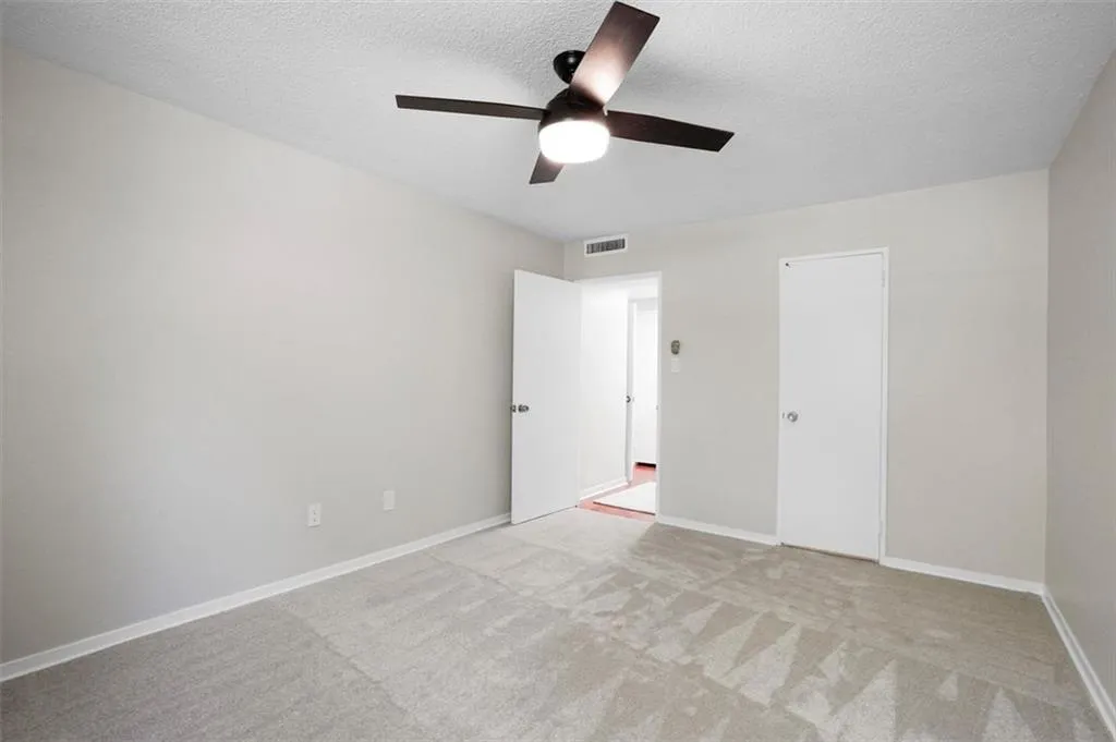 2965 Pharr Court South Nw Unit 1-110, Atlanta, Georgia 30305, 1 Bedroom Bedrooms, ,1 BathroomBathrooms,Residential,For Sale,2965 Pharr Court South Nw Unit 1-110,7608269
