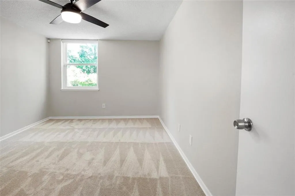 2965 Pharr Court South Nw Unit 1-110, Atlanta, Georgia 30305, 1 Bedroom Bedrooms, ,1 BathroomBathrooms,Residential,For Sale,2965 Pharr Court South Nw Unit 1-110,7608269