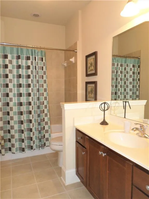 6453 Chariot Street, Atlanta, Georgia 30328, 2 Bedrooms Bedrooms, ,2 BathroomsBathrooms,Residential,Sold,6453 Chariot Street,6028345