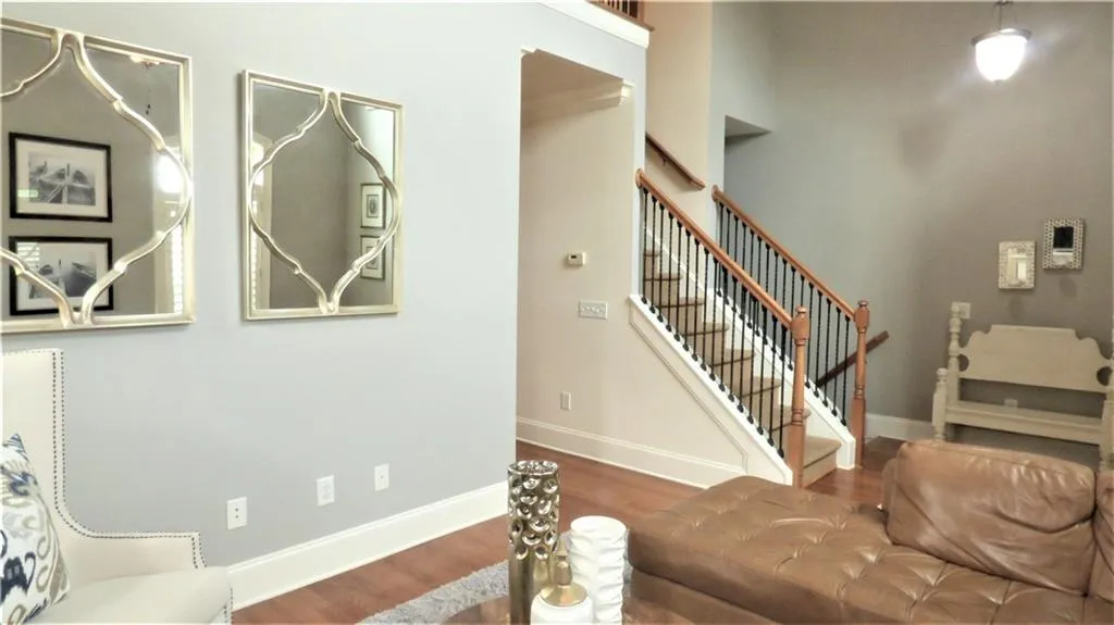 6453 Chariot Street, Atlanta, Georgia 30328, 2 Bedrooms Bedrooms, ,2 BathroomsBathrooms,Residential,Sold,6453 Chariot Street,6028345