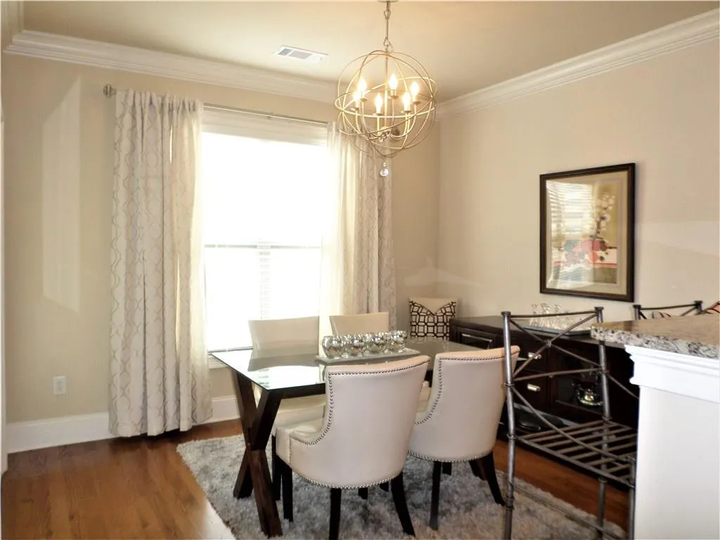 6453 Chariot Street, Atlanta, Georgia 30328, 2 Bedrooms Bedrooms, ,2 BathroomsBathrooms,Residential,Sold,6453 Chariot Street,6028345
