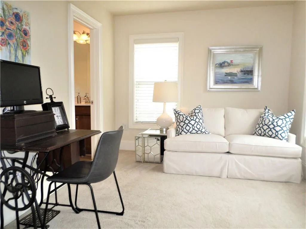 6453 Chariot Street, Atlanta, Georgia 30328, 2 Bedrooms Bedrooms, ,2 BathroomsBathrooms,Residential,Sold,6453 Chariot Street,6028345