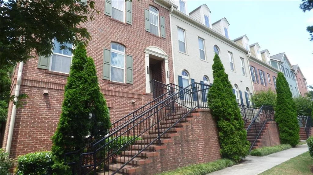 6453 Chariot Street, Atlanta, Georgia 30328, 2 Bedrooms Bedrooms, ,2 BathroomsBathrooms,Residential,Sold,6453 Chariot Street,6028345