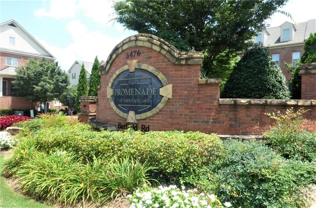 6453 Chariot Street, Atlanta, Georgia 30328, 2 Bedrooms Bedrooms, ,2 BathroomsBathrooms,Residential,Sold,6453 Chariot Street,6028345