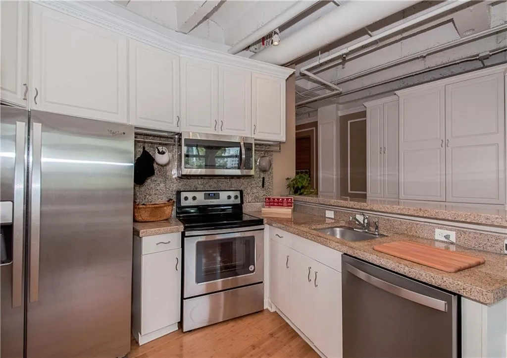 878 Peachtree Street Ne Unit 317, Atlanta, Georgia 30309, 1 Bedroom Bedrooms, ,1 BathroomBathrooms,Residential,Sold,878 Peachtree Street Ne Unit 317,5851653