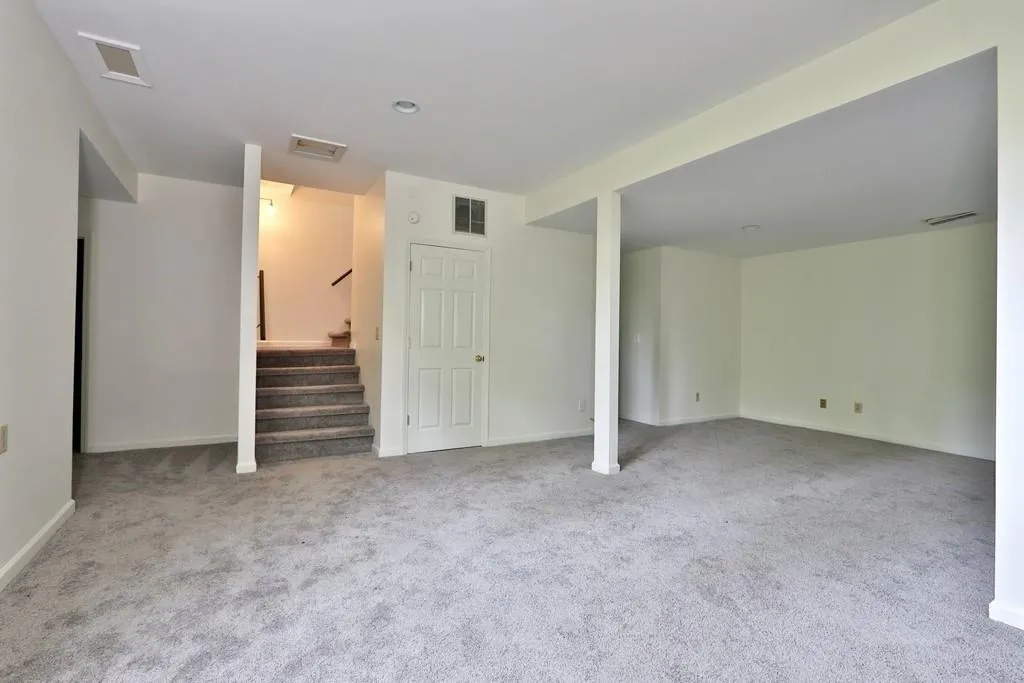 935 Lost Forest Drive, Sandy Springs, Georgia 30328, 4 Bedrooms Bedrooms, ,3 BathroomsBathrooms,Residential,Sold,935 Lost Forest Drive,6540229