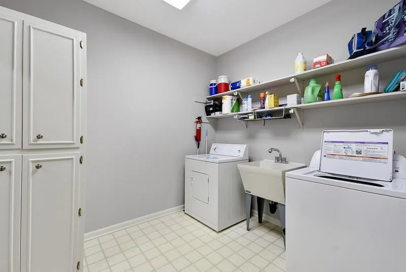 415 Lost Forest Court, Sandy Springs, Georgia 30328, 6 Bedrooms Bedrooms, ,4 BathroomsBathrooms,Residential,Sold,415 Lost Forest Court,6782731 415 Lost Forest Court, Sandy Springs, Georgia 30328, 6 Bedrooms Bedrooms, ,4 BathroomsBathrooms,Residential,Sold,415 Lost Forest Court,6782731