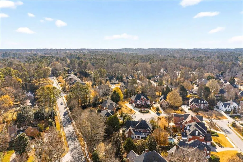 235 Summerhouse Lane, Sandy Springs, Georgia 30350, 6 Bedrooms Bedrooms, ,6 BathroomsBathrooms,Residential,For Sale,235 Summerhouse Lane,7737702