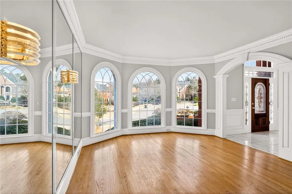 235 Summerhouse Lane, Sandy Springs, Georgia 30350, 6 Bedrooms Bedrooms, ,6 BathroomsBathrooms,Residential,For Sale,235 Summerhouse Lane,7737702
