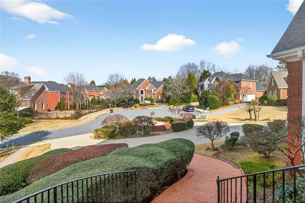 235 Summerhouse Lane, Sandy Springs, Georgia 30350, 6 Bedrooms Bedrooms, ,6 BathroomsBathrooms,Residential,For Sale,235 Summerhouse Lane,7737702