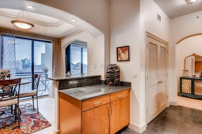 3445 Stratford Road Unit 1109, Atlanta, Georgia 30326, 1 Bedroom Bedrooms, ,1 BathroomBathrooms,Residential,Sold,3445 Stratford Road Unit 1109,5953061