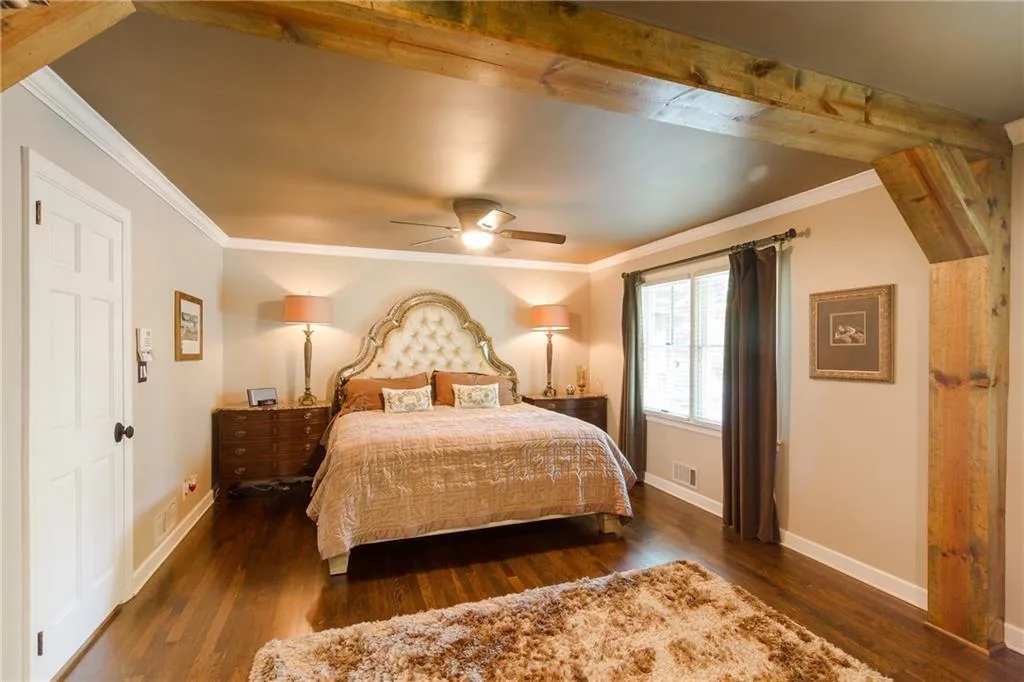 4615 Mystic Drive, Atlanta, Georgia 30342, 4 Bedrooms Bedrooms, ,3 BathroomsBathrooms,Residential,Sold,4615 Mystic Drive,5917605