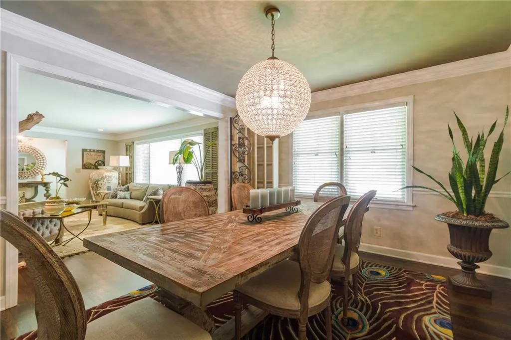 4615 Mystic Drive, Atlanta, Georgia 30342, 4 Bedrooms Bedrooms, ,3 BathroomsBathrooms,Residential,Sold,4615 Mystic Drive,5917605