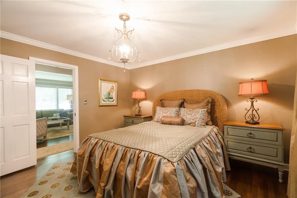 4615 Mystic Drive, Atlanta, Georgia 30342, 4 Bedrooms Bedrooms, ,3 BathroomsBathrooms,Residential,Sold,4615 Mystic Drive,5917605