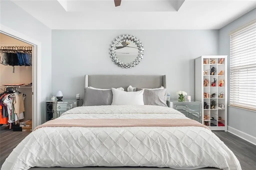 325 E Paces Ferry Road Ne Unit 1803, Atlanta, Georgia 30305, 1 Bedroom Bedrooms, ,1 BathroomBathrooms,Residential,For Sale,325 E Paces Ferry Road Ne Unit 1803,7562898