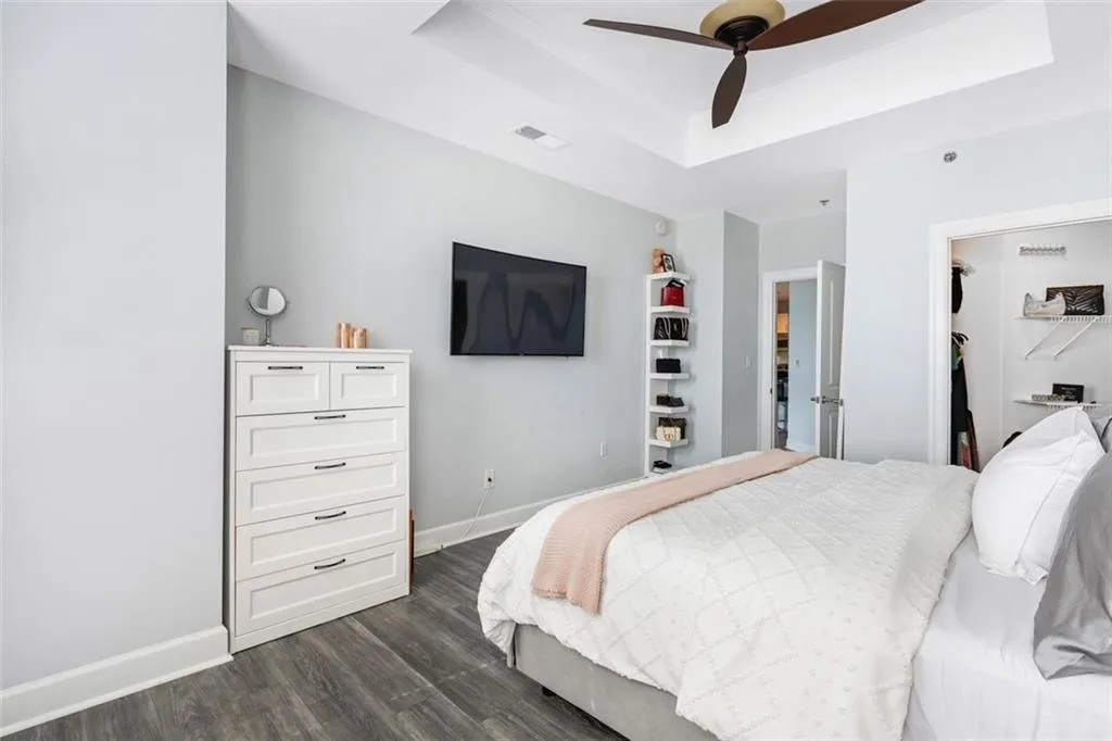 325 E Paces Ferry Road Ne Unit 1803, Atlanta, Georgia 30305, 1 Bedroom Bedrooms, ,1 BathroomBathrooms,Residential,For Sale,325 E Paces Ferry Road Ne Unit 1803,7562898