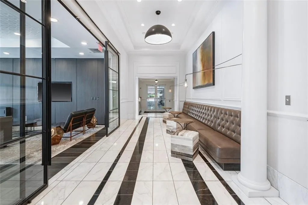 325 E Paces Ferry Road Ne Unit 1803, Atlanta, Georgia 30305, 1 Bedroom Bedrooms, ,1 BathroomBathrooms,Residential,For Sale,325 E Paces Ferry Road Ne Unit 1803,7562898