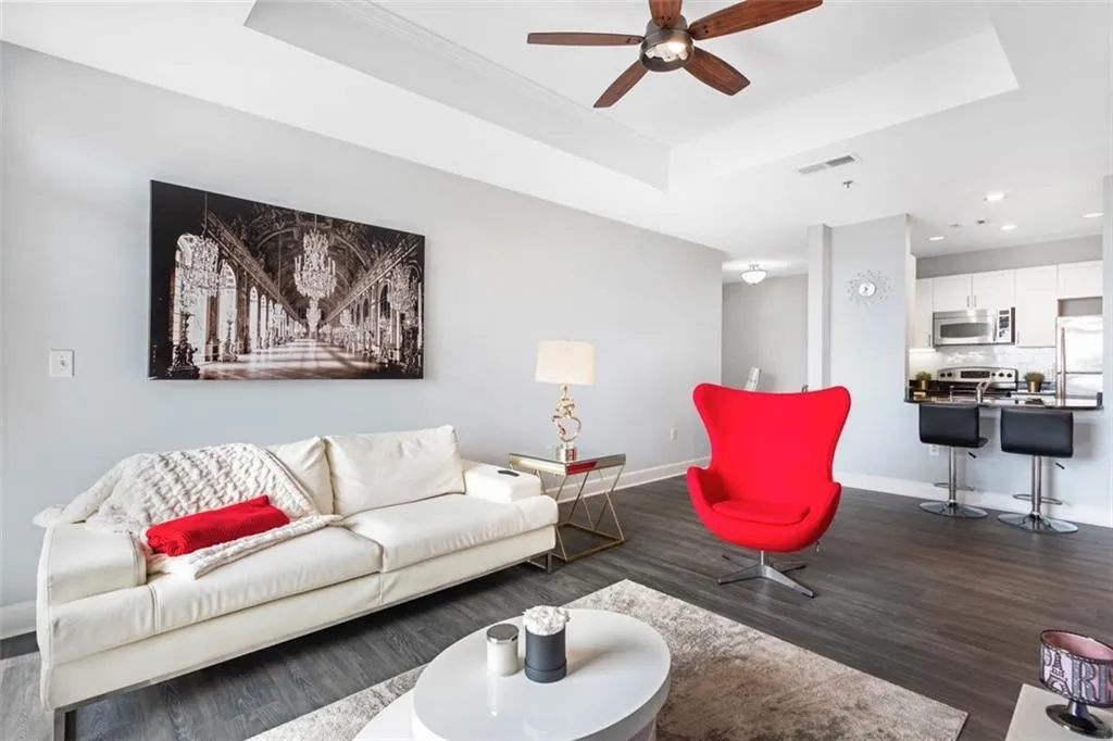 325 E Paces Ferry Road Ne Unit 1803, Atlanta, Georgia 30305, 1 Bedroom Bedrooms, ,1 BathroomBathrooms,Residential,For Sale,325 E Paces Ferry Road Ne Unit 1803,7562898