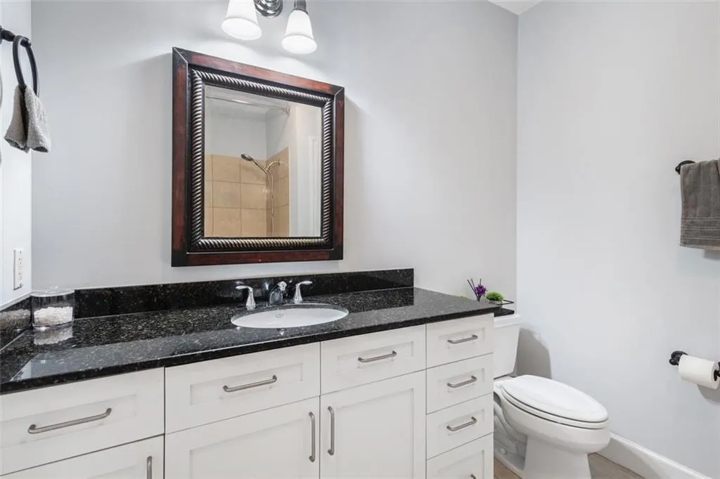 325 E Paces Ferry Road Ne Unit 1803, Atlanta, Georgia 30305, 1 Bedroom Bedrooms, ,1 BathroomBathrooms,Residential,For Sale,325 E Paces Ferry Road Ne Unit 1803,7562898