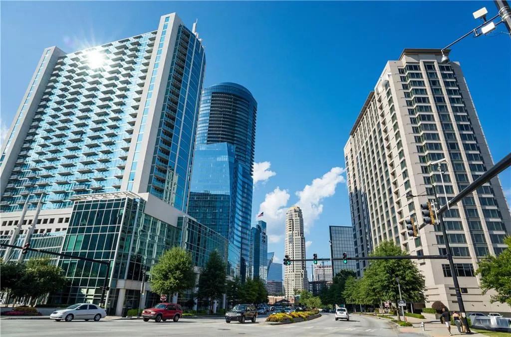 325 E Paces Ferry Road Ne Unit 1803, Atlanta, Georgia 30305, 1 Bedroom Bedrooms, ,1 BathroomBathrooms,Residential,For Sale,325 E Paces Ferry Road Ne Unit 1803,7562898
