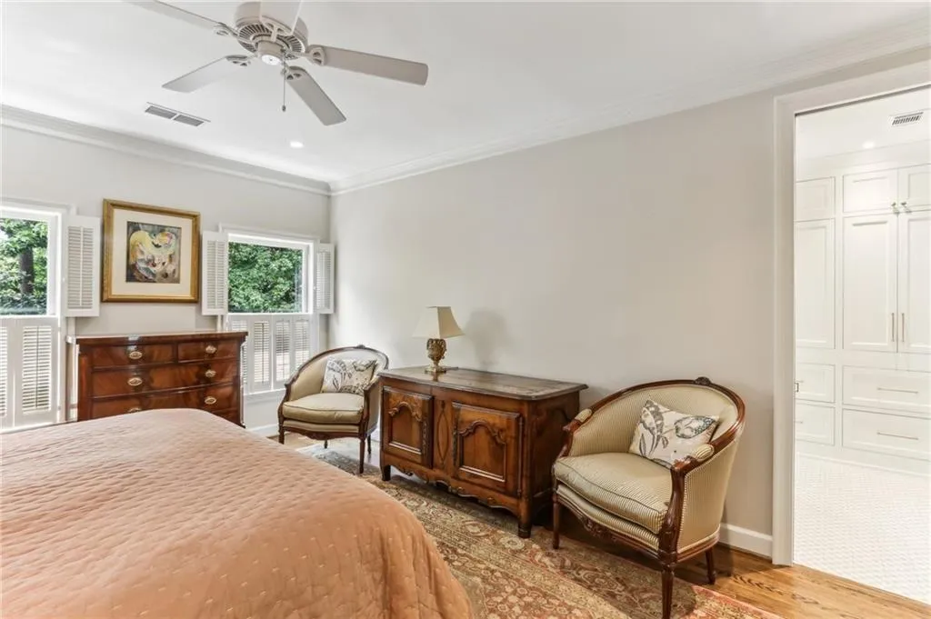 2466 Brookhaven Place Ne, Brookhaven, Georgia 30319, 3 Bedrooms Bedrooms, ,3 BathroomsBathrooms,Residential,For Sale,2466 Brookhaven Place Ne,7673843