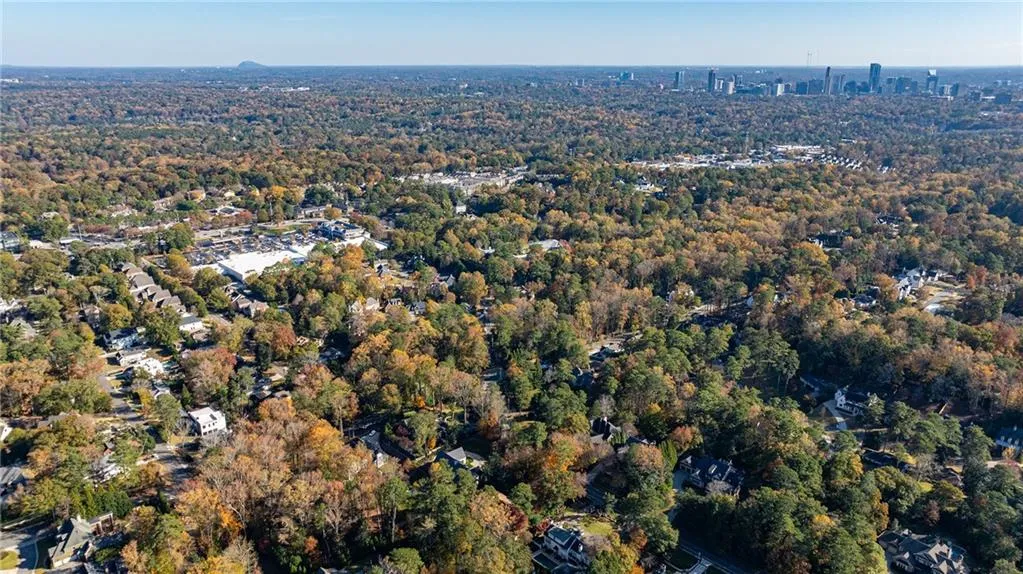 4961 Long Island Drive Nw, Sandy Springs, Georgia 30327, 3 Bedrooms Bedrooms, ,3 BathroomsBathrooms,Residential,Sold,4961 Long Island Drive Nw,7680413