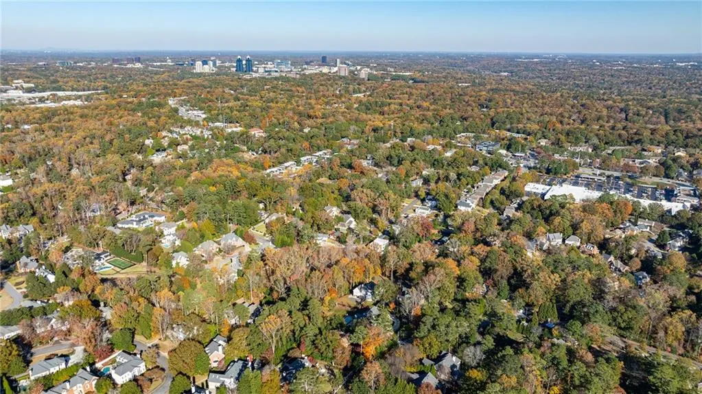 4961 Long Island Drive Nw, Sandy Springs, Georgia 30327, 3 Bedrooms Bedrooms, ,3 BathroomsBathrooms,Residential,Sold,4961 Long Island Drive Nw,7680413