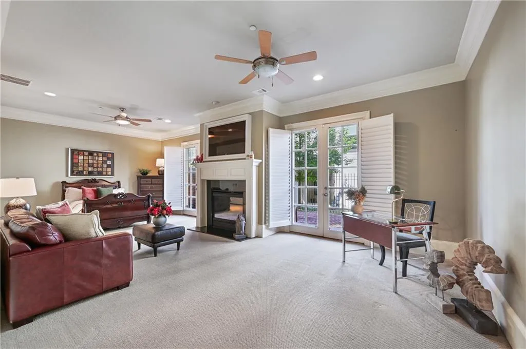 3475 Roxboro Road Ne Unit 10, Atlanta, Georgia 30326, 4 Bedrooms Bedrooms, 0 ,4 BathroomsBathrooms,Residential,For Sale,3475 Roxboro Road Ne Unit 10,7814529