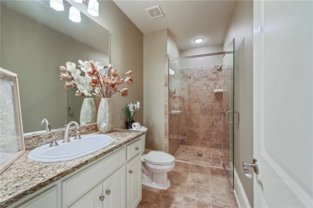 3475 Roxboro Road Ne Unit 10, Atlanta, Georgia 30326, 4 Bedrooms Bedrooms, 0 ,4 BathroomsBathrooms,Residential,For Sale,3475 Roxboro Road Ne Unit 10,7814529
