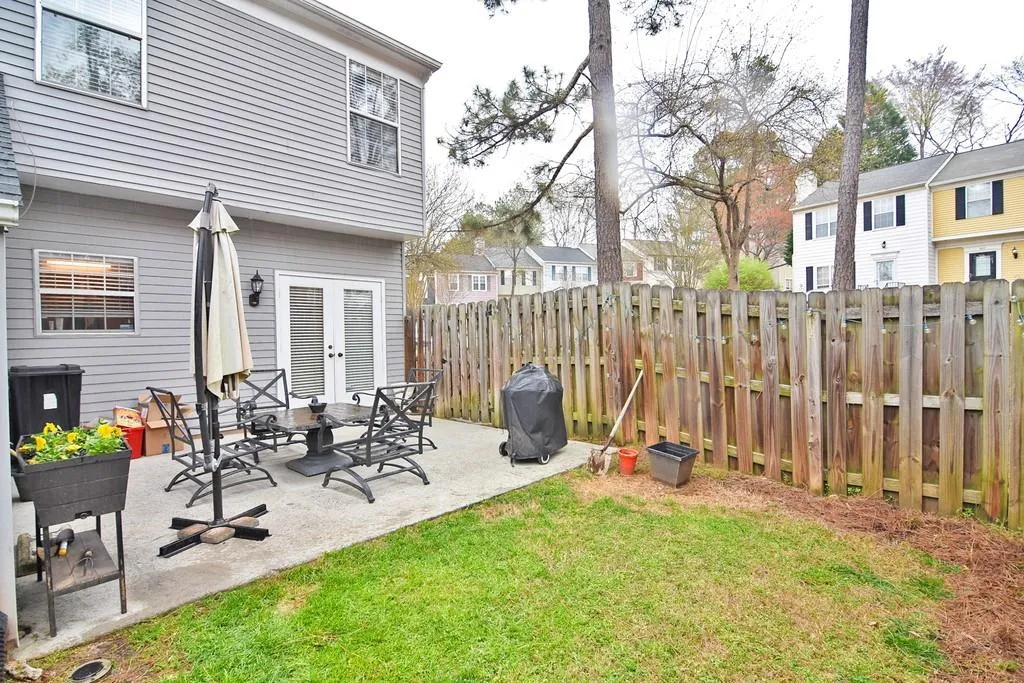 1001 Wedgewood Way, Sandy Springs, Georgia 30350, 2 Bedrooms Bedrooms, ,2 BathroomsBathrooms,Residential,Sold,1001 Wedgewood Way,6524896