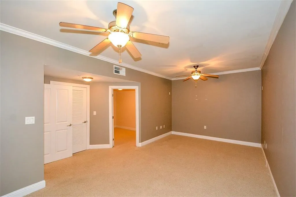 5412 Glenridge Cove Unit 5412, Atlanta, Georgia 30342, 3 Bedrooms Bedrooms, ,3 BathroomsBathrooms,Residential,Sold,5412 Glenridge Cove Unit 5412,5927193
